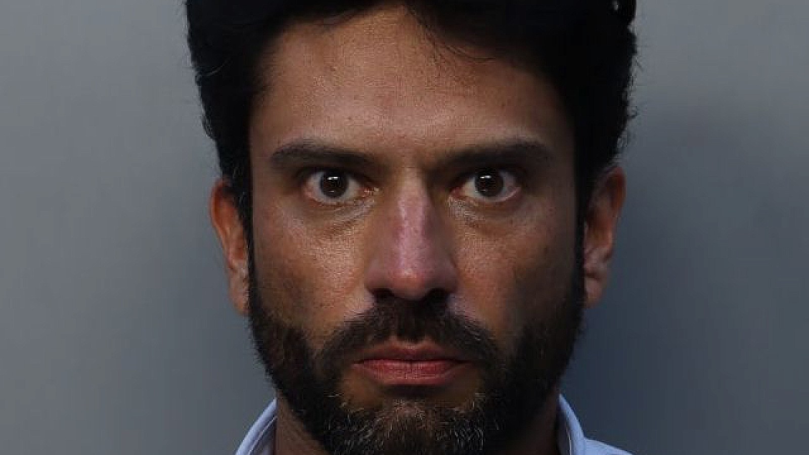  Claudio Faria, dueño de una conocida tienda de diseño en Miami